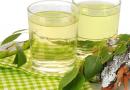 Właściwości lecznicze soku brzozowego, metody jego przygotowania i przechowywania Dlaczego mętny sok brzozowy jest niebezpieczny